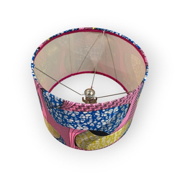 Big Ankara table lamp from South Africa - Picture 5 of 8